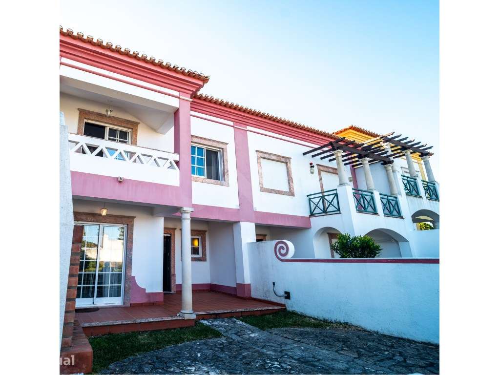 Moradia T3 com Garagem, Piscina e Vista Deslumbrante sobre a Lagoa ...-26