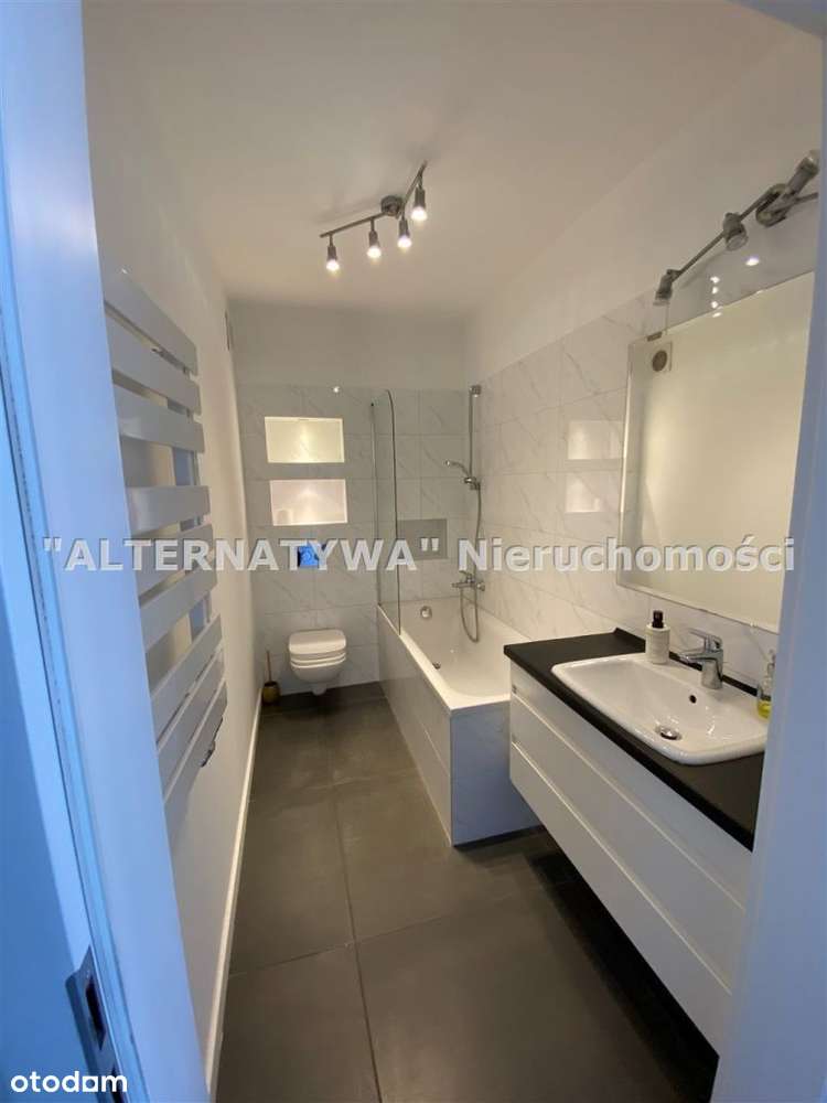 Apartament-Centrum + Garaż i komórka-9