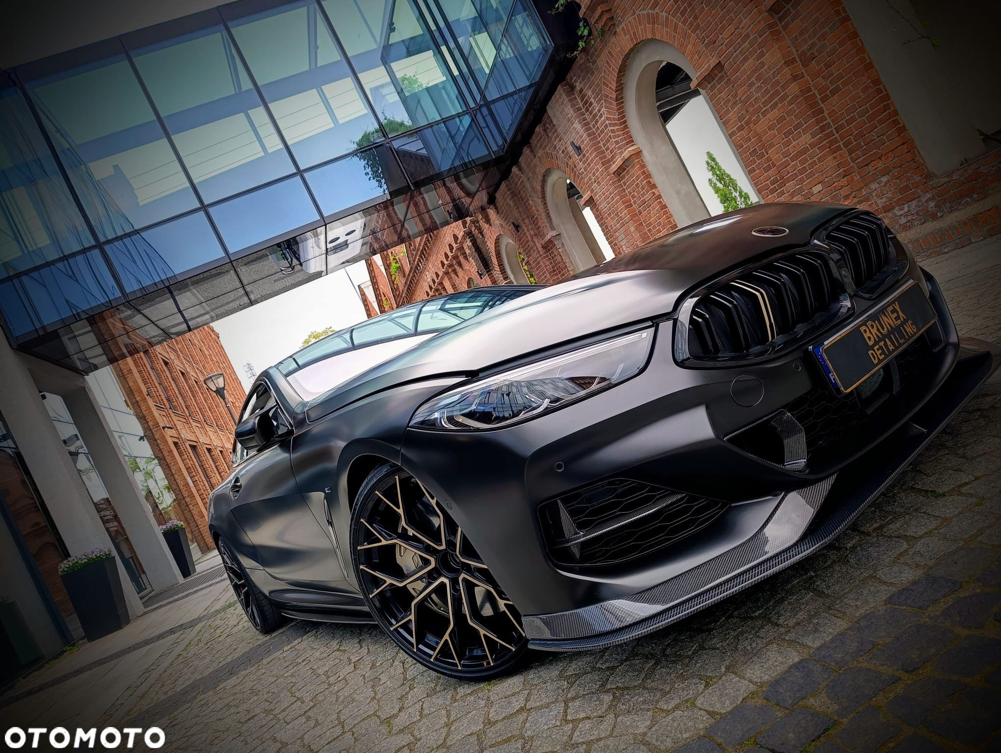 BMW Seria 8 M850i xDrive - 12