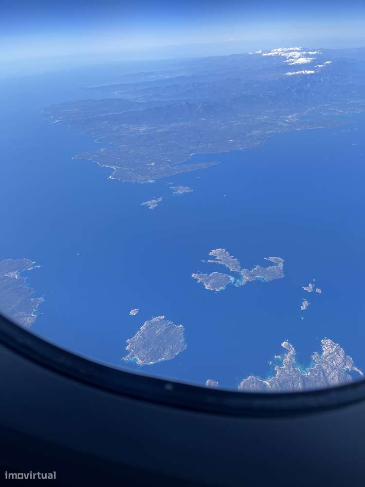 Apartamento T0 novo com certificado A+ no Corvo-0