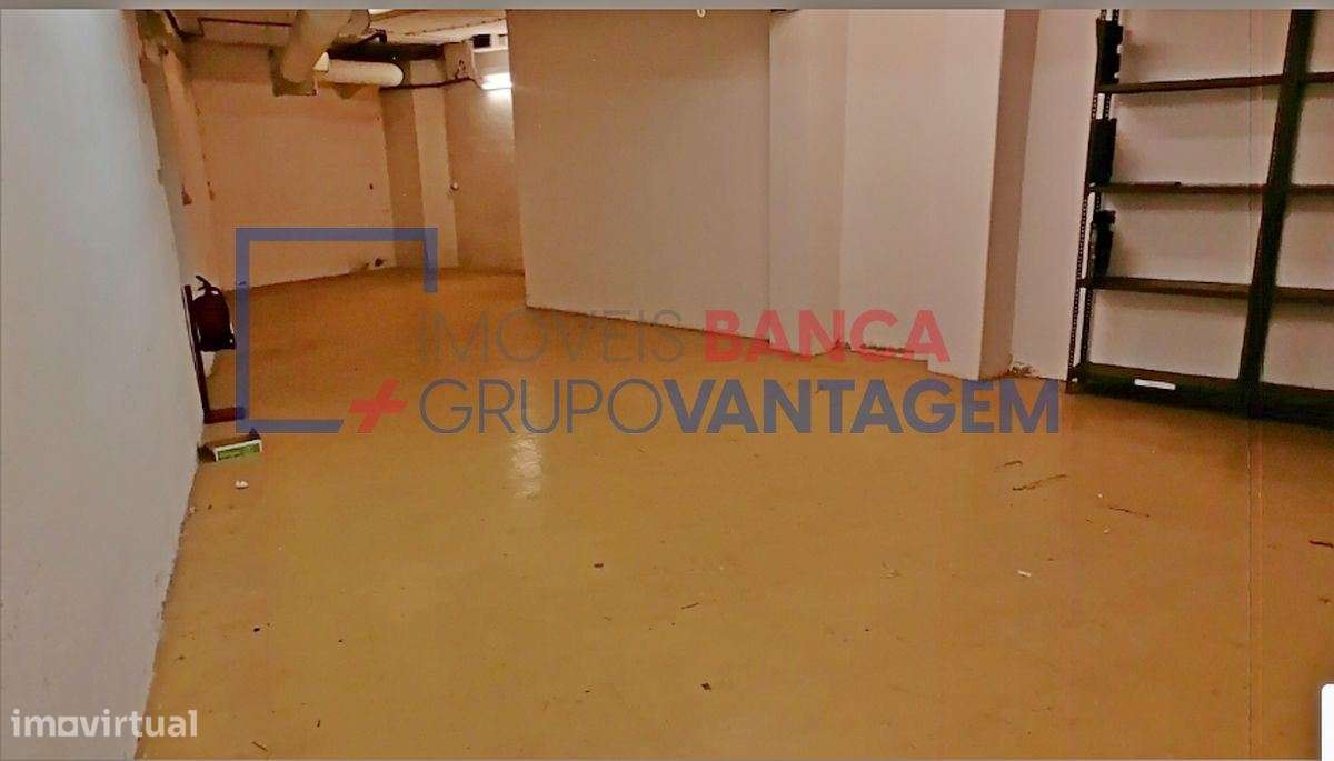 Loja em Abrantes de 280m2 e cave - Grande imagem: 4/7