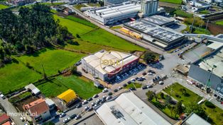 Terreno industrial em Lousado com 1000m2