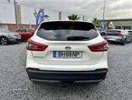 Nissan Qashqai 1.5 dCi N-Connecta J18+Led - 6