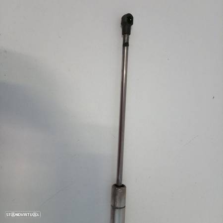 Amortecedor De Porta Da Mala Volkswagen Passat Variant (3B6) - 4