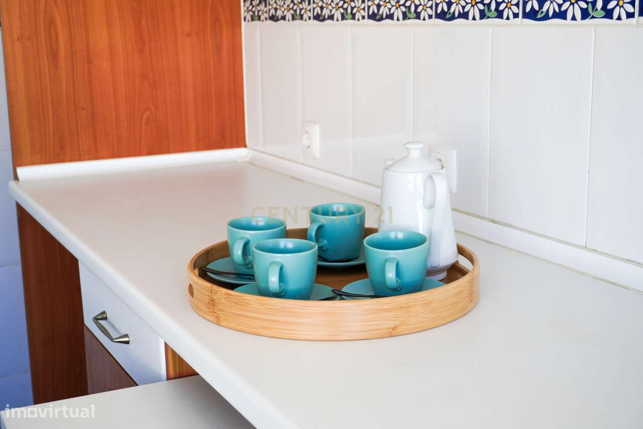 T3 remodelado cheio de Sol e vistas desafogadas - Grande imagem: 4/37