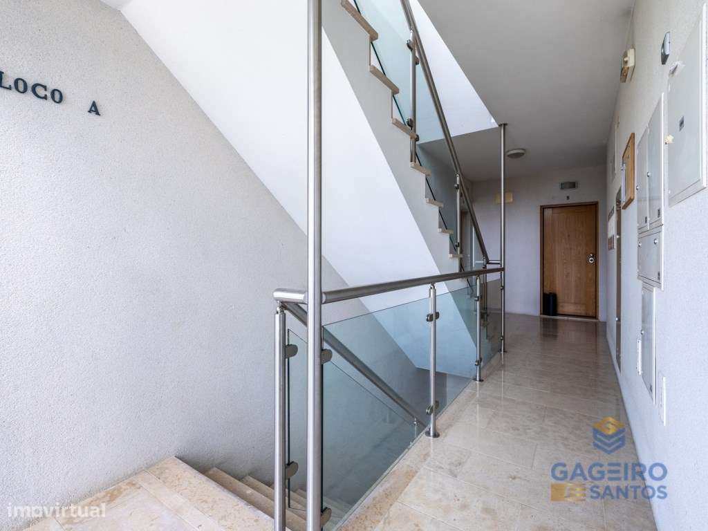 Espaçoso apartamento T3 com terraço privativo - São Martinho do Porto-44