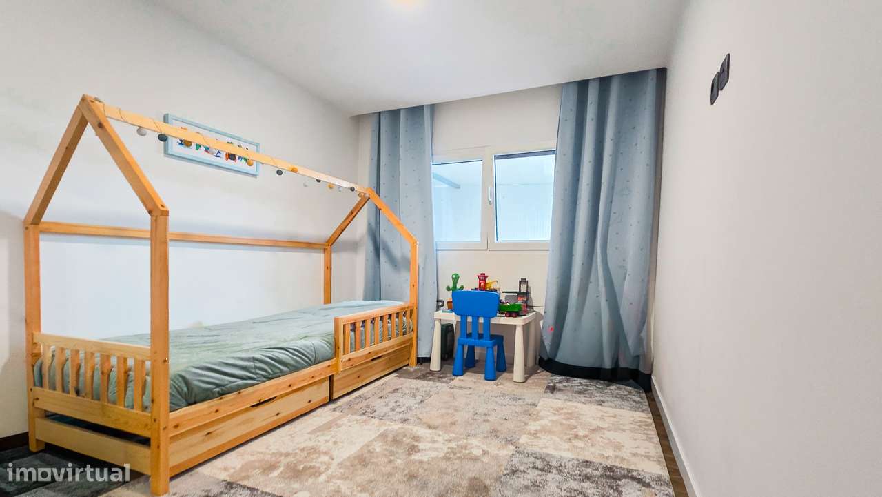 Moradia isolada de 3+2 assoalhadas - Garagem e espaço para piscina-21