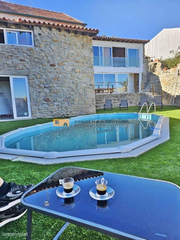 Moradia V4Rústica - Grande imagem: 2/58