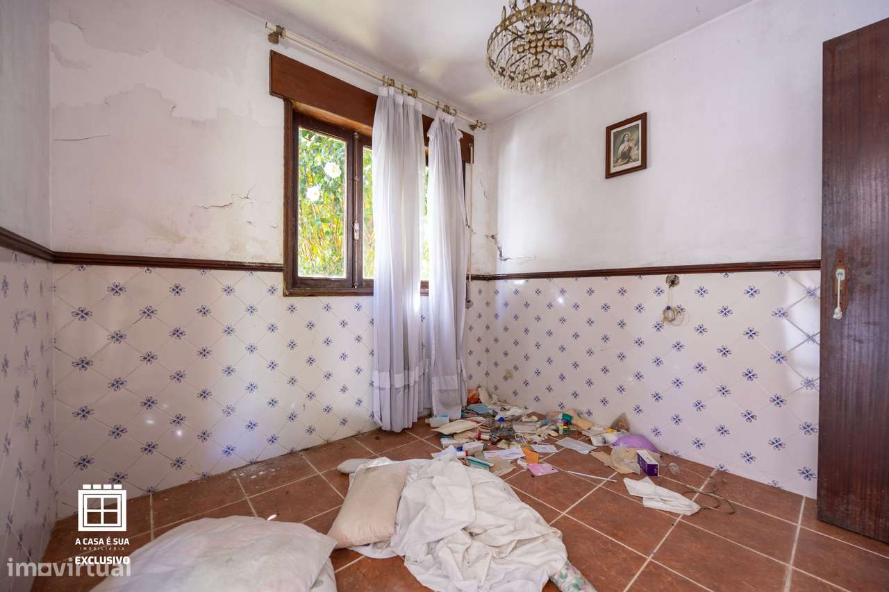 Moradia com duas habitações independentes em Lourosa - Exclusivo-23