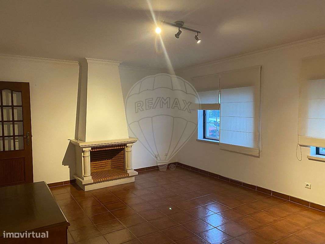 Apartamento T2 para arrendamento - Grande imagem: 3/11