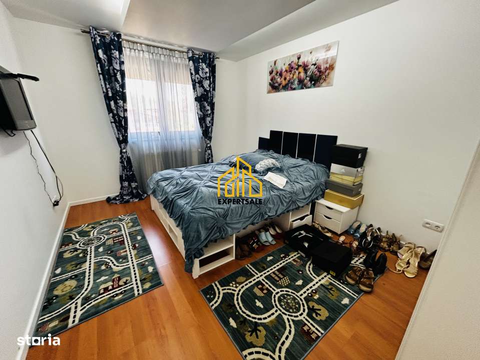 Duplex impresionant  | 10 camere | 425 mp utili | Panouri solare/teren - Imagine principală: 5/12