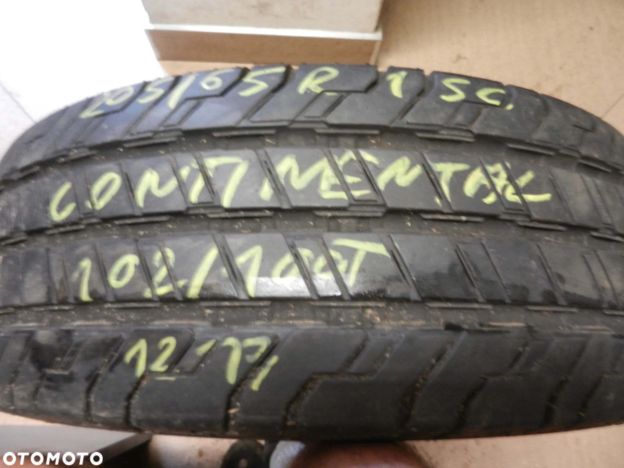 Opona pojedyńcza 205/65r15c continental conti van contact 100 8,4mm lato - 1