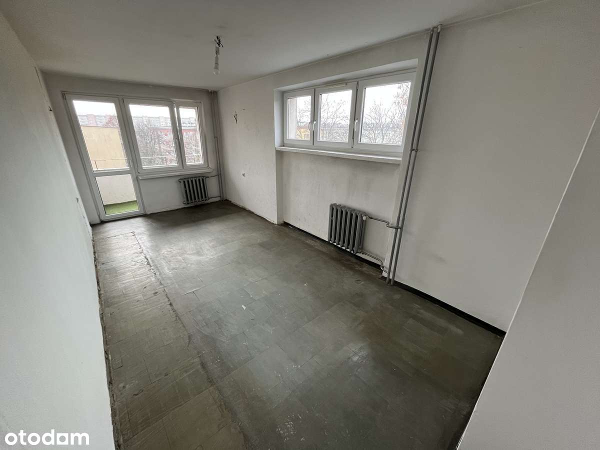 3 pokoje | osobna kuchnia | balkon | tramwaj - Pełny obrazek: 2/11