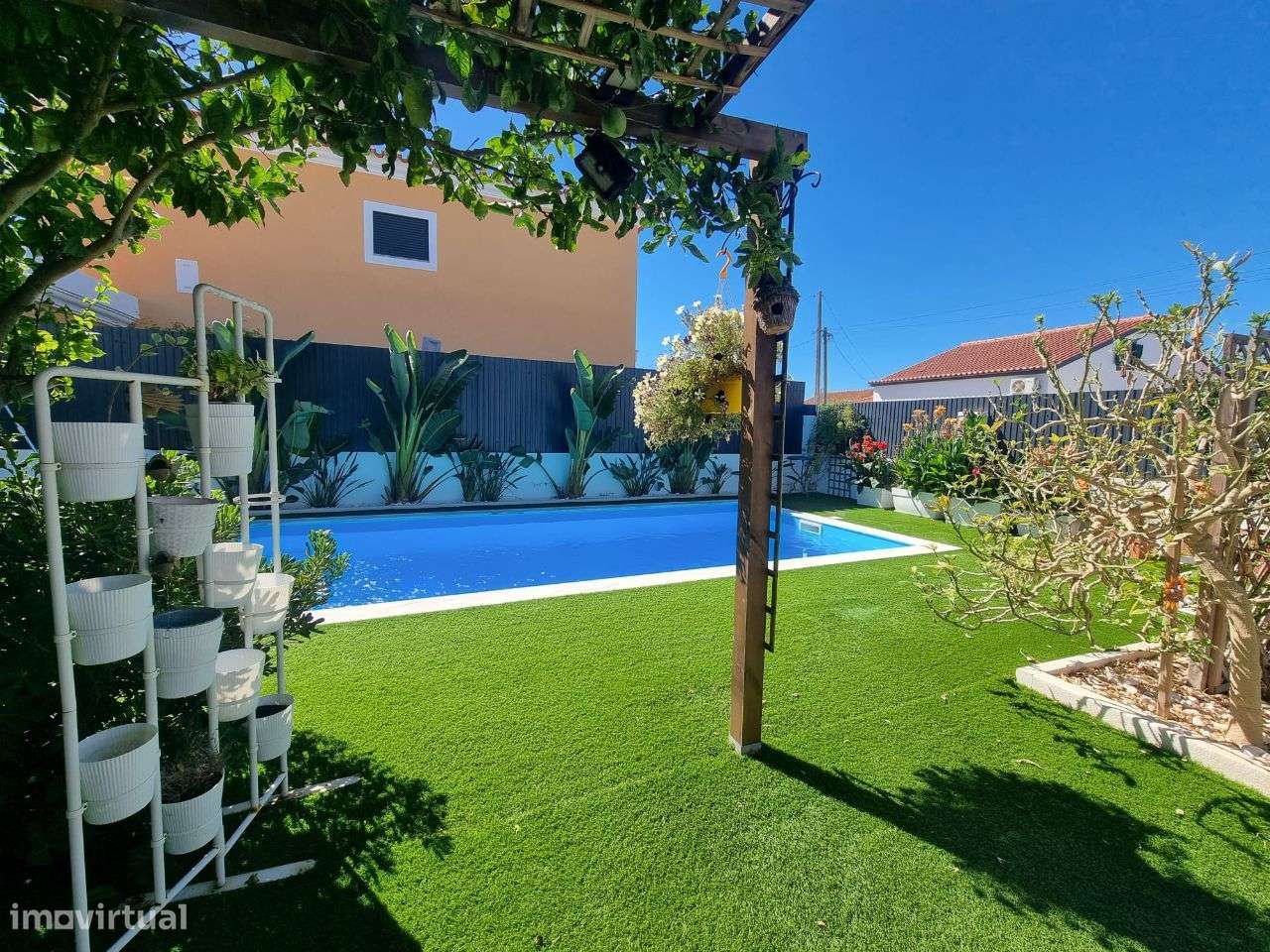 Moradia T5 com piscina, Brejos de Azeitão, Azeitão-36