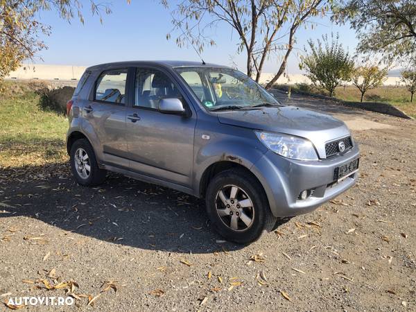 Bare Spate daihatsu Terios 2008 SUV Gri - 3