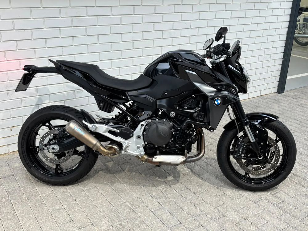 BMW F 900 R