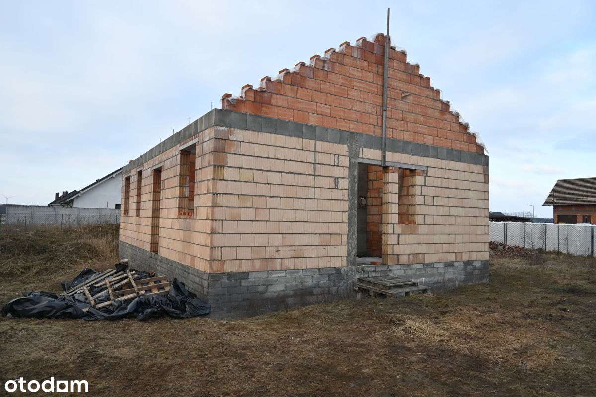 Działka z rozpoczętą budową domu. - Pełny obrazek: 2/4