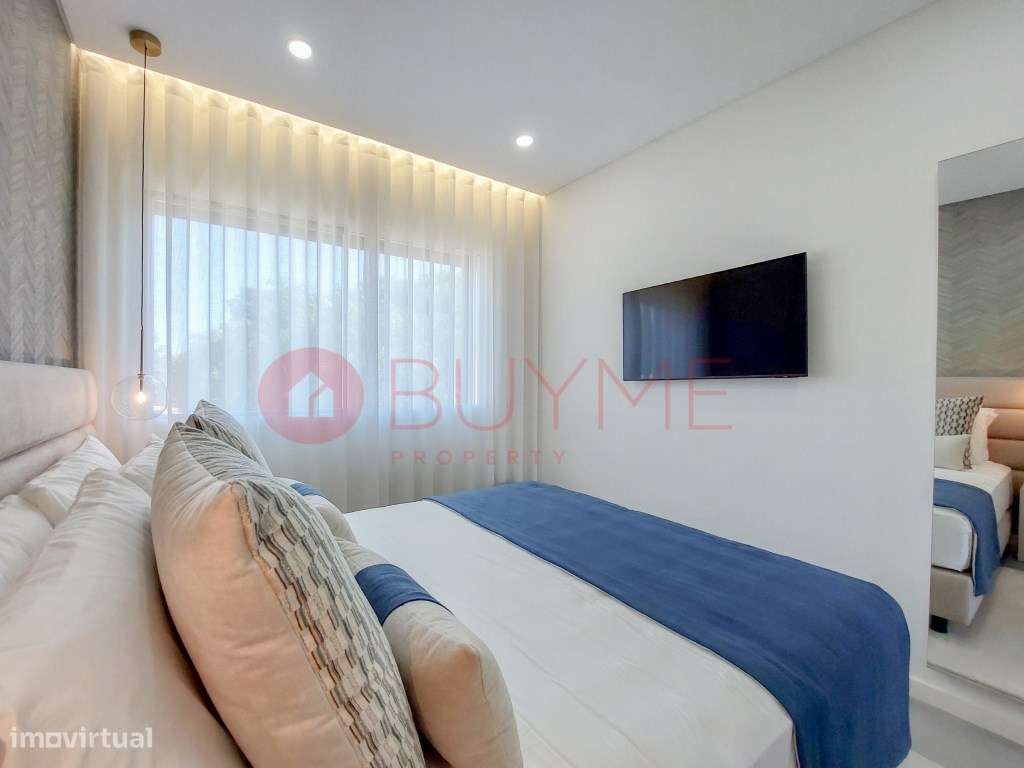 Apartamento T2 Luminoso com Vista Mar em Quarteira-16