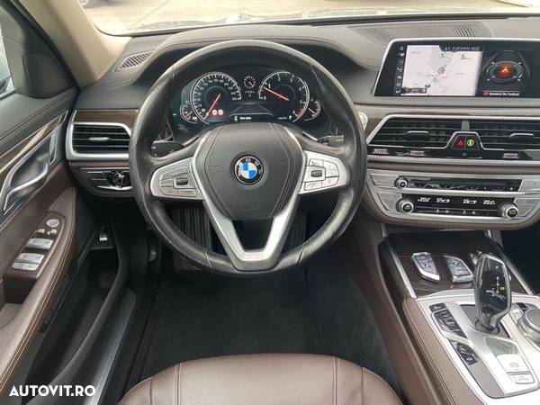 BMW Seria 7 740d xDrive - 7