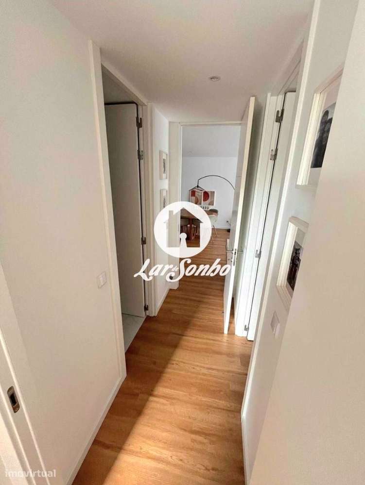 T2 praticamente Novo em Matosinhos-9