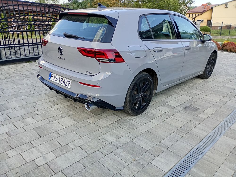 Volkswagen Golf VIII (2020-) 1.0 eTSI OPF DSG Life 2020