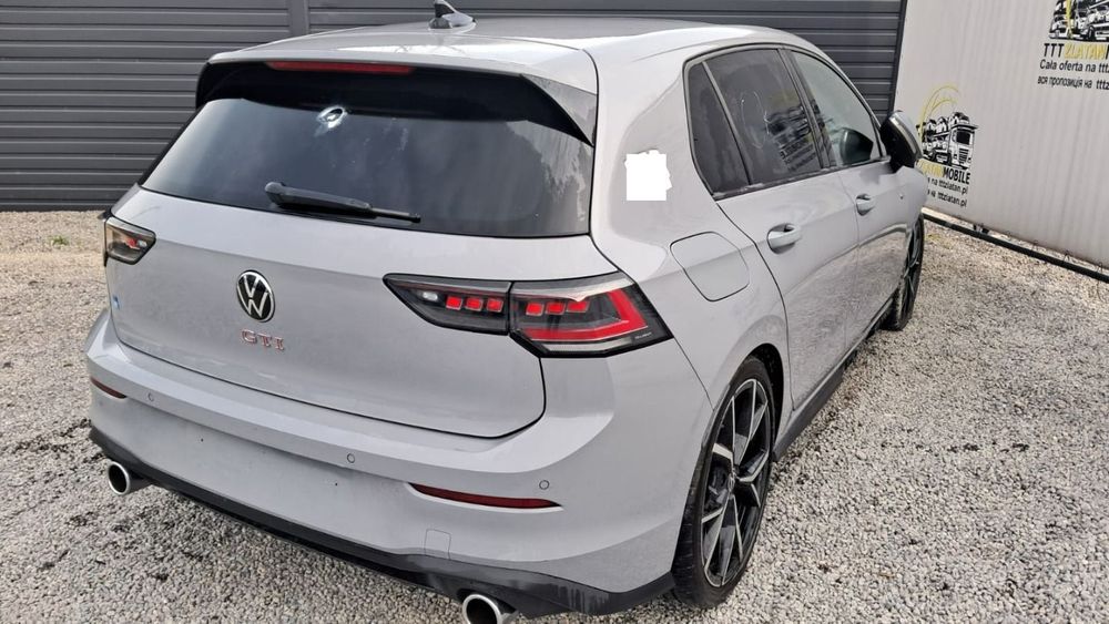 Volkswagen Golf VIII 2024