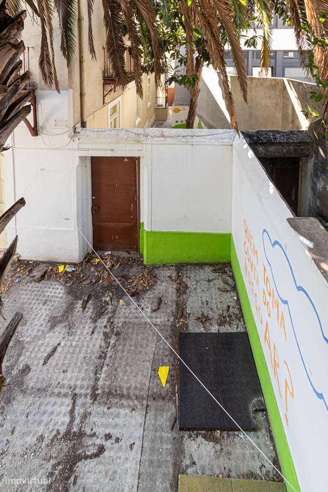 Prédio com PIP Aprovado em Localização Prime de Lisboa-7