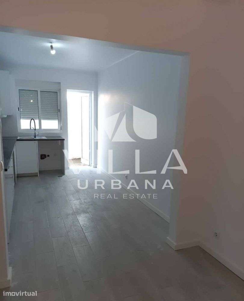 Apartamento T3 com Logradouro – Fogueteiro, Seixal-17