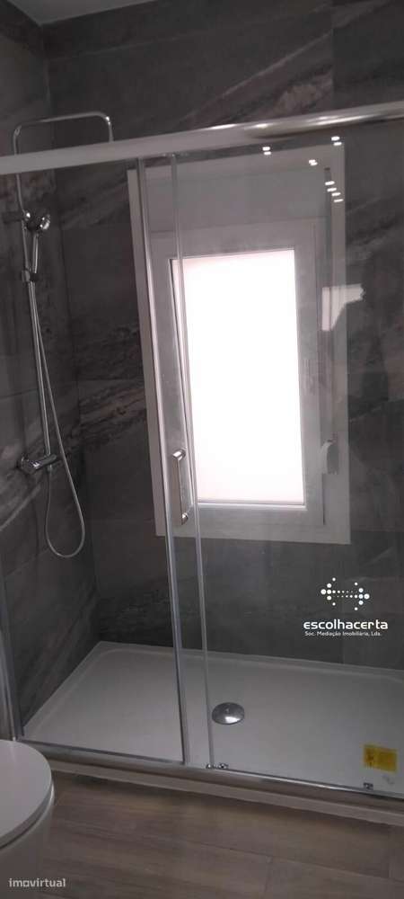 Moradia T1 terrea totalmente renovada-9