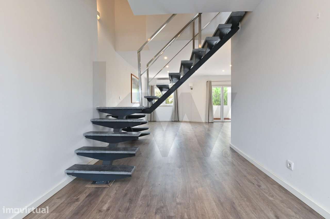 T4 Duplex  Costa da Guia – Exclusividade e Conforto em Cascais-5
