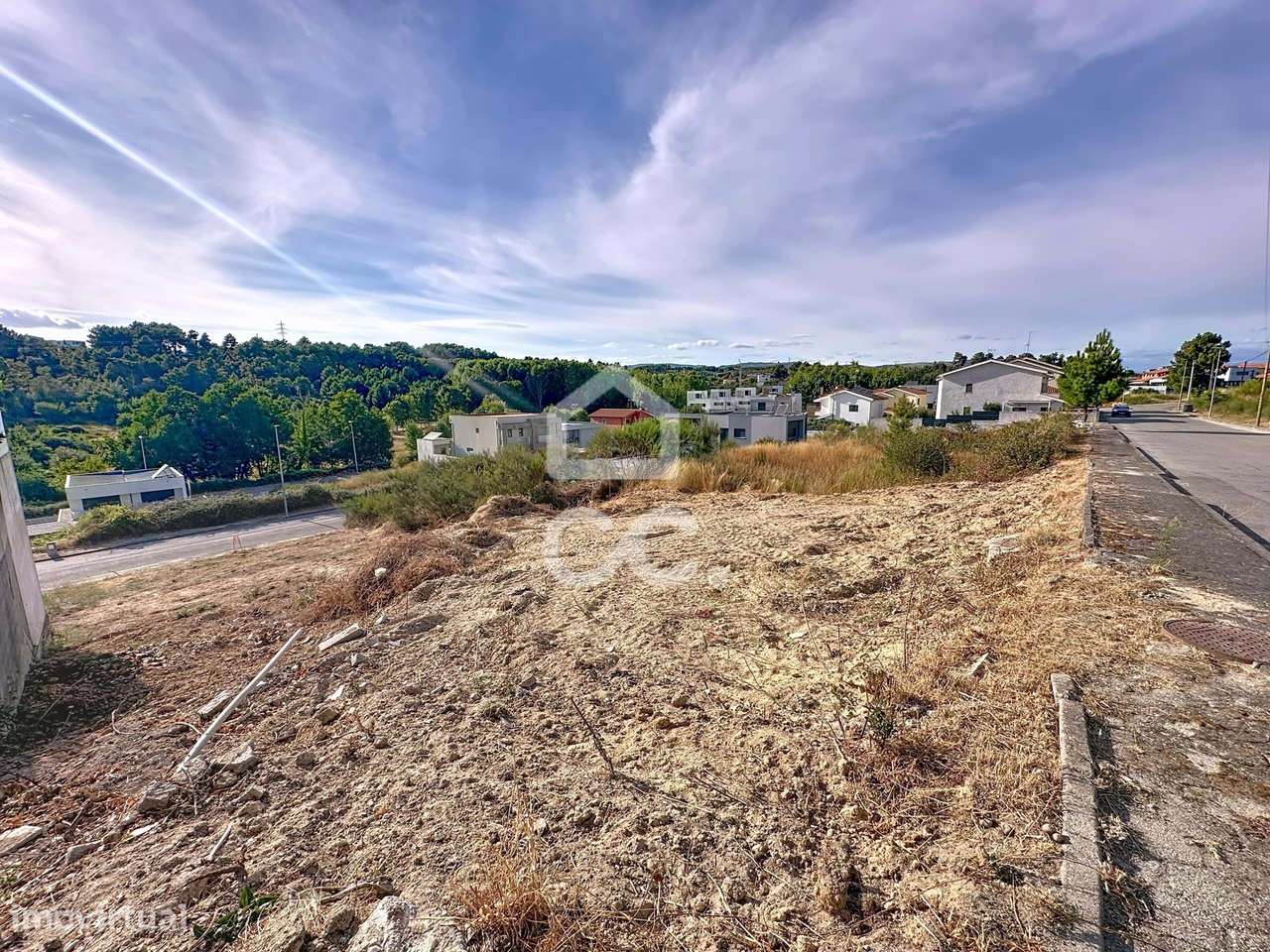 Lote com potencial de uma habitação com 367,50 metros perto de Chaves-9