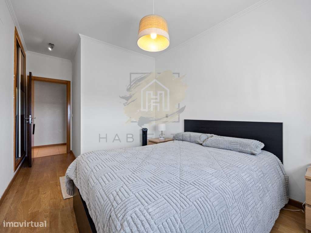Apartamento T2 com lugar de garagem-12