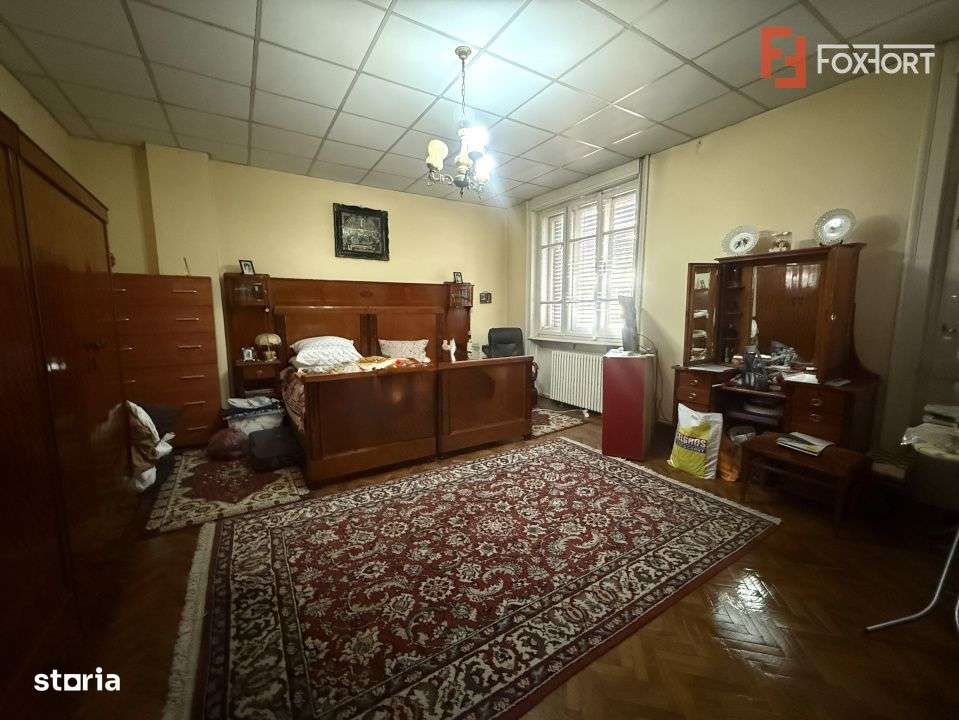 Spatiu de birou sau rezidential, P + 1E, 186 mp in centrul orasului - Imagine principală: 5/9