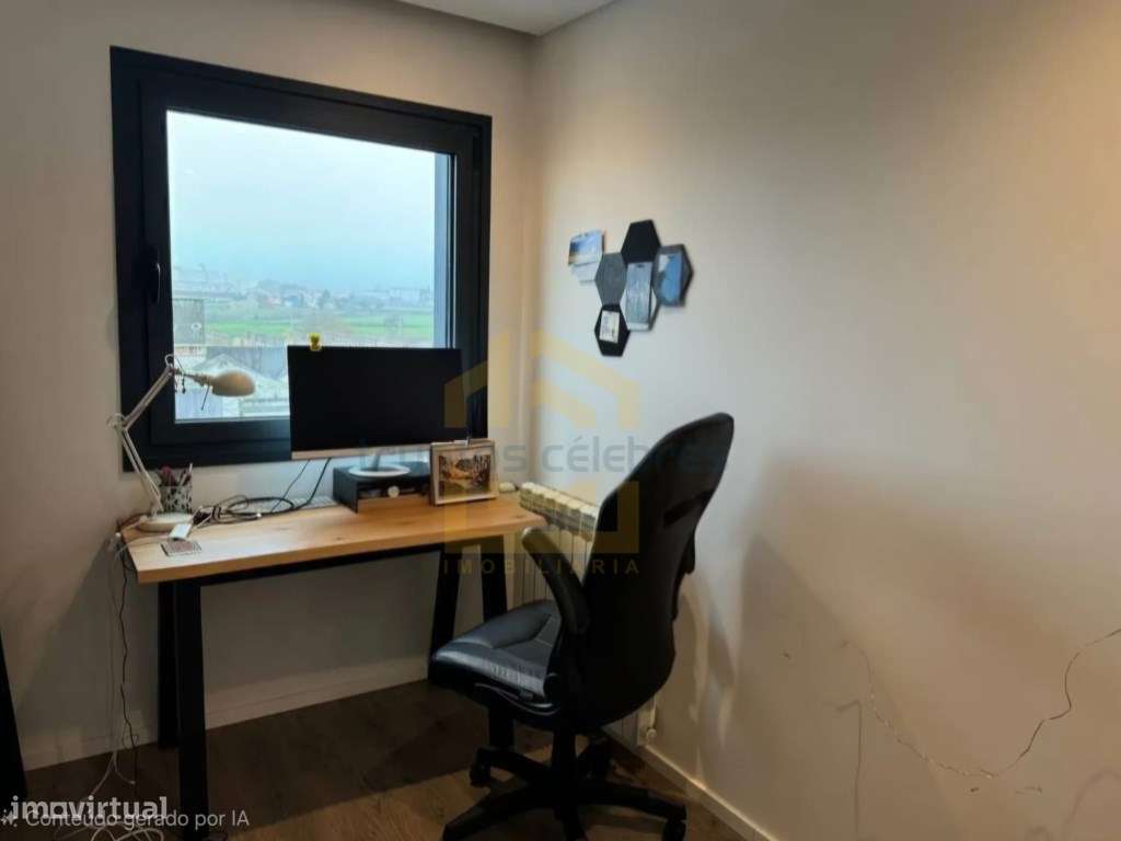 T2 semi novo com lugar de garagem em Condomínio Fechado - vila do c...-10