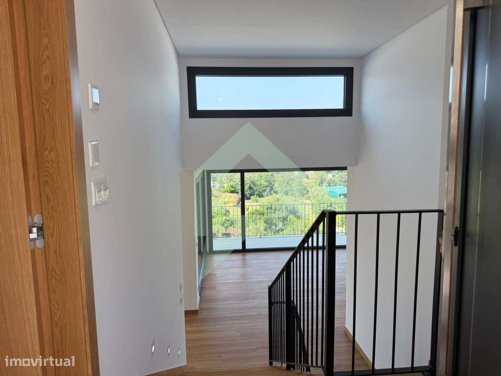 Moradia individual V3 com Piscina em Ribeira, Ponte de Lima-5