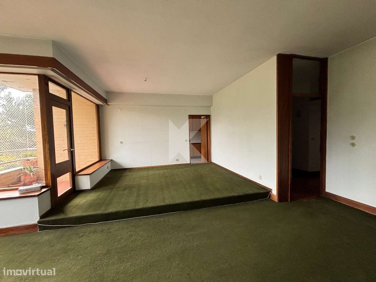 Apartamento T4 com garagem junto ao Rio Douro-22