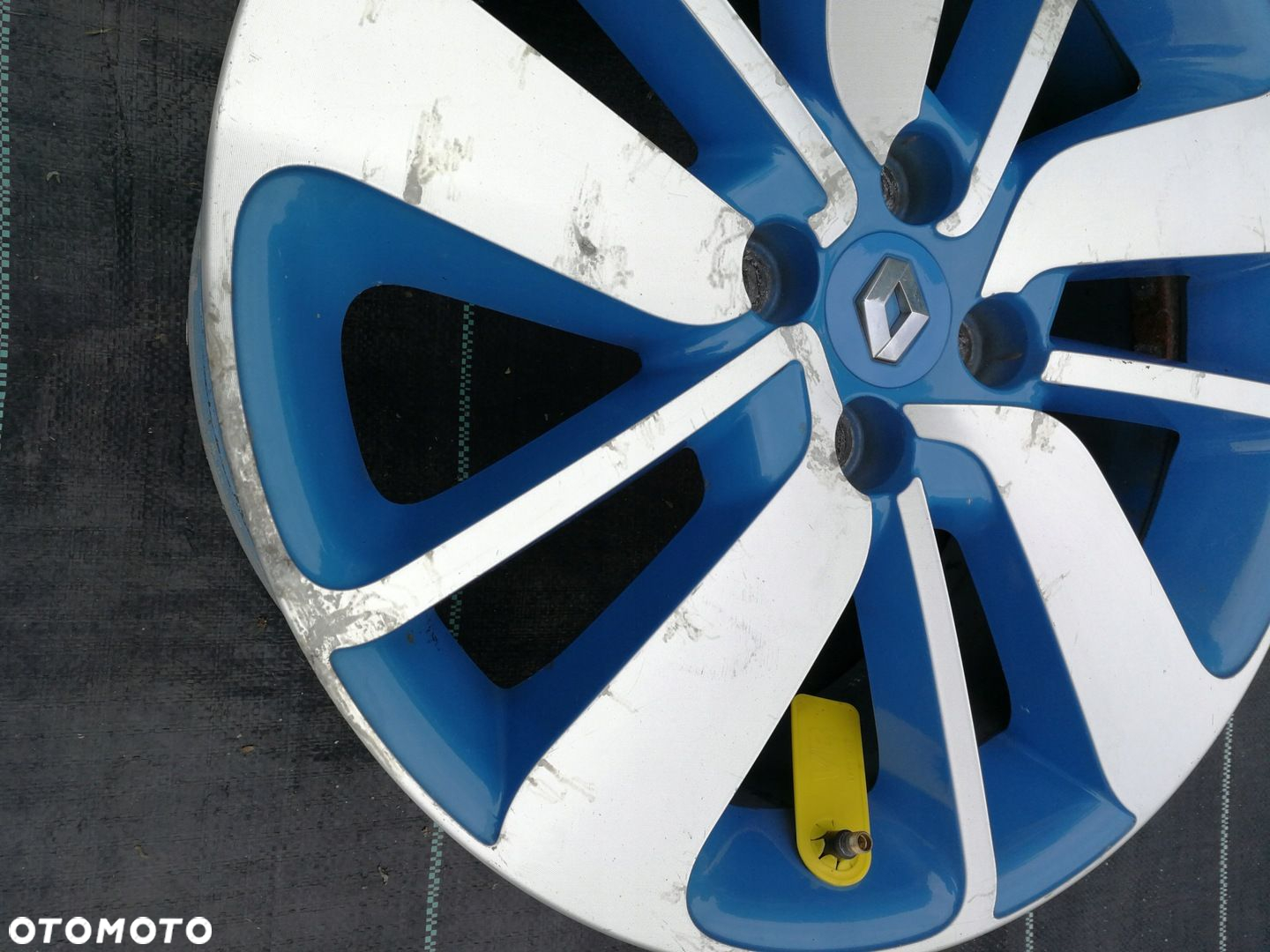 RENAULT CLIO FELGA 403007138R 4X100 ET44 7.0X17 - 8