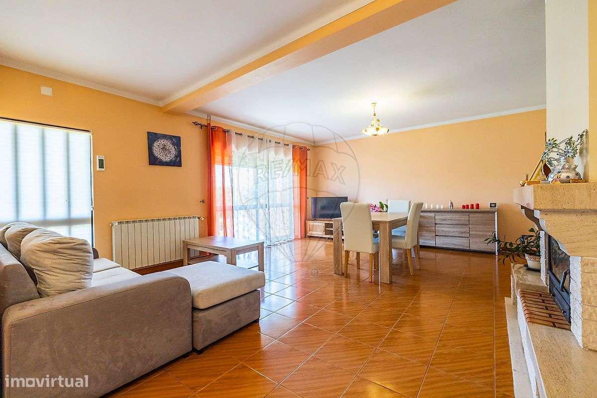 Moradia T4 para venda - Grande imagem: 2/36