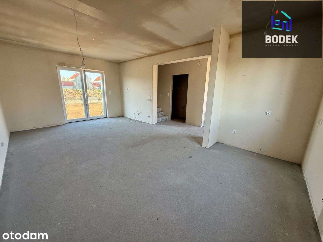 0%, asfalt, pełne media, podłogówka-9