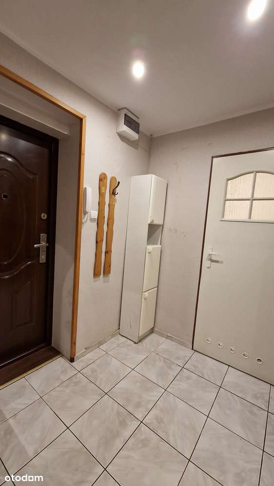 Sprzedam przytulne M3 I piętro co miejskie Ks. Niedzieli-4