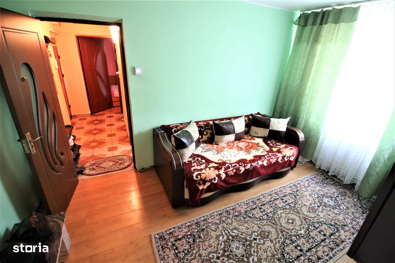 3 Camere Micro 19 etajul 1/4-6