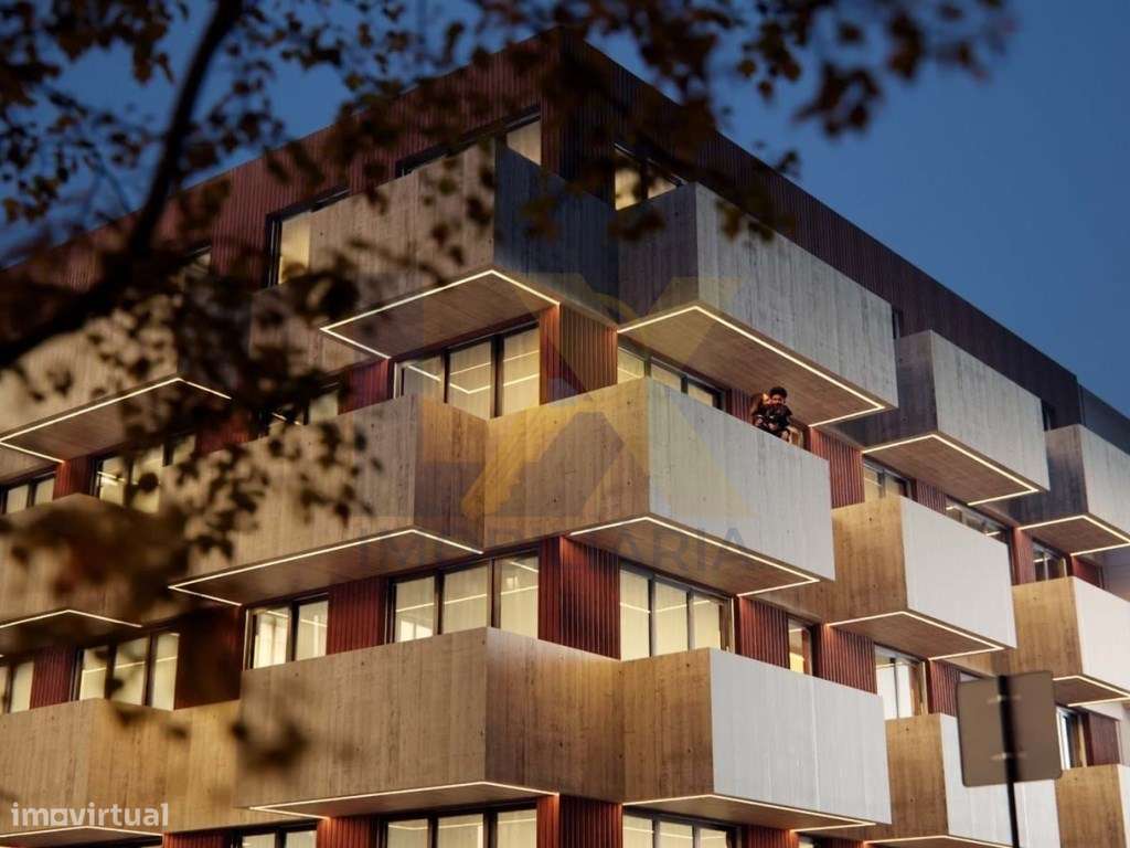 Apartamento T1 com lugar de garagem ,localizado próximo à Universid...-9