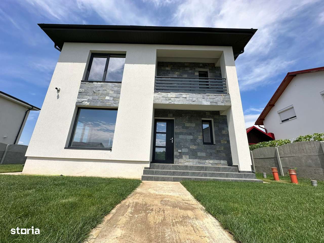 Casa Individuala de Vanzare, 4 Camere, 2 Bai, 430 mp, Comuna Berceni - Imagine principală: 3/13