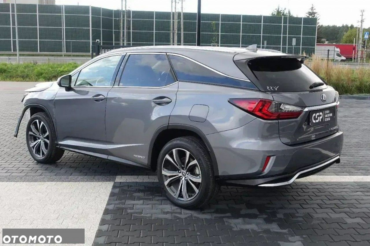 Lexus RX - 6