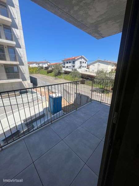 Apartamento T2 - Jardins da Seara, Oliveira do Douro - Grande imagem: 4/10