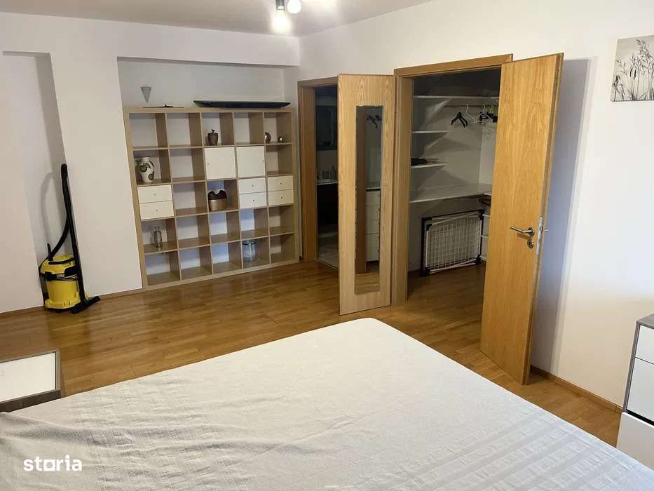 Apartament 3 camere, 2 bai+loc de parcare acoperit - Calea Sagului - Imagine principală: 4/8