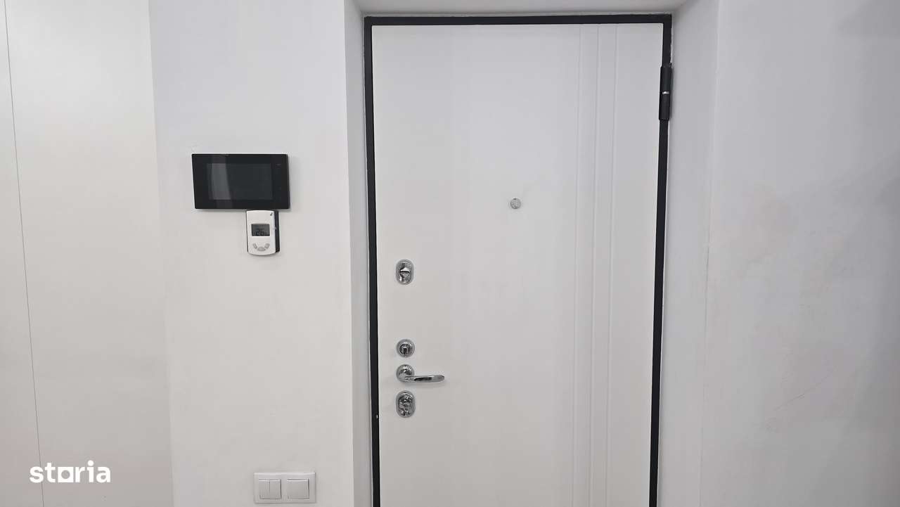 Vand apartament 2 camere Deva, ultracentral, etaj 1, mobilat - Imagine principală: 4/18