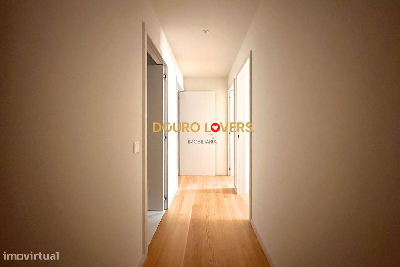 Apartamento T4 nos Jardins d’Arrábida, Vila Nova de Gaia-8