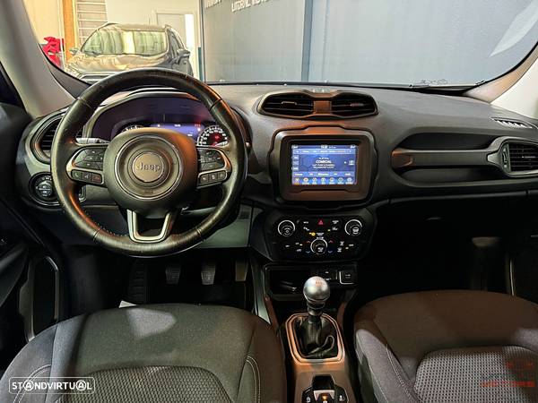 Jeep Renegade 1.0 T Limited - 20