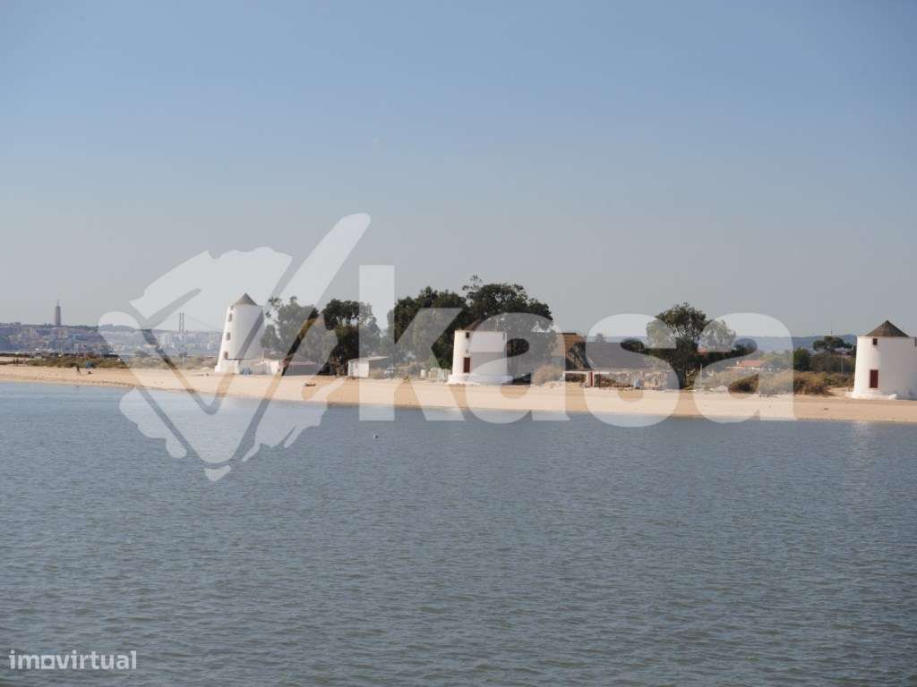 T3 Totalmente Remodelado na Quinta da Lomba-17